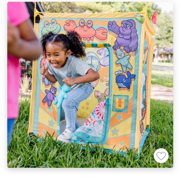 New Melissa & Doug Fun at the Fair! Game Center Play Tent 4 Sides of Activities - Picture 8 of 9